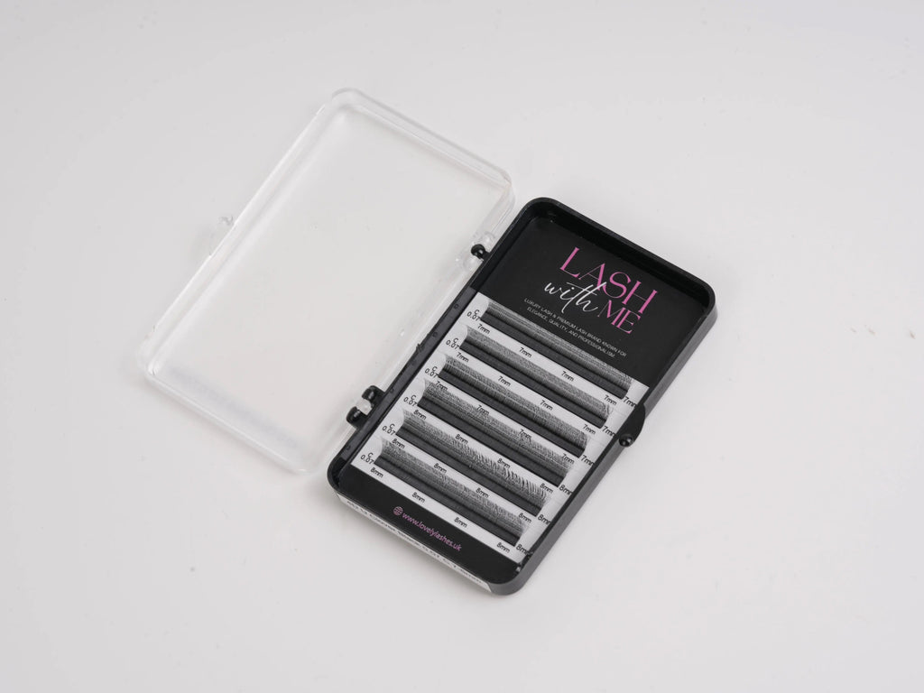 Lash With Me - Mini Pre-made eyelash “ U”  Black 7-8 mm