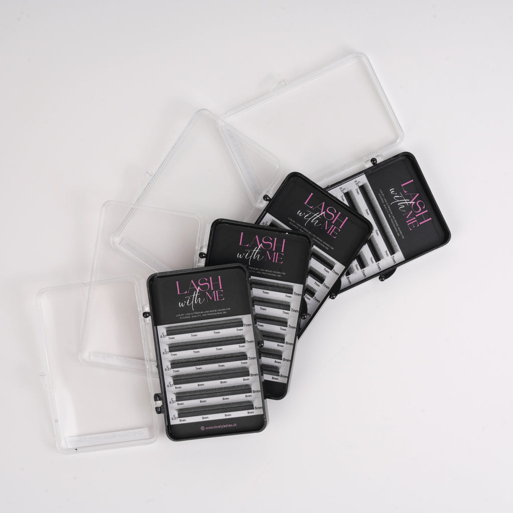Lash With Me - Mini Pre-made eyelash “ U”  Black 7-8 mm