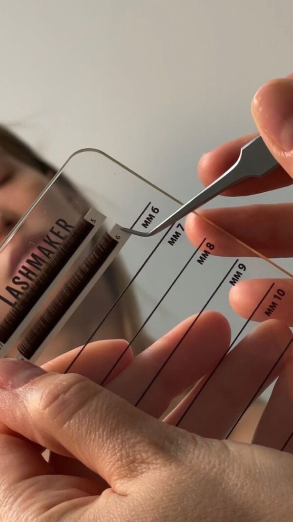 Basic   Eyelash Extension Course